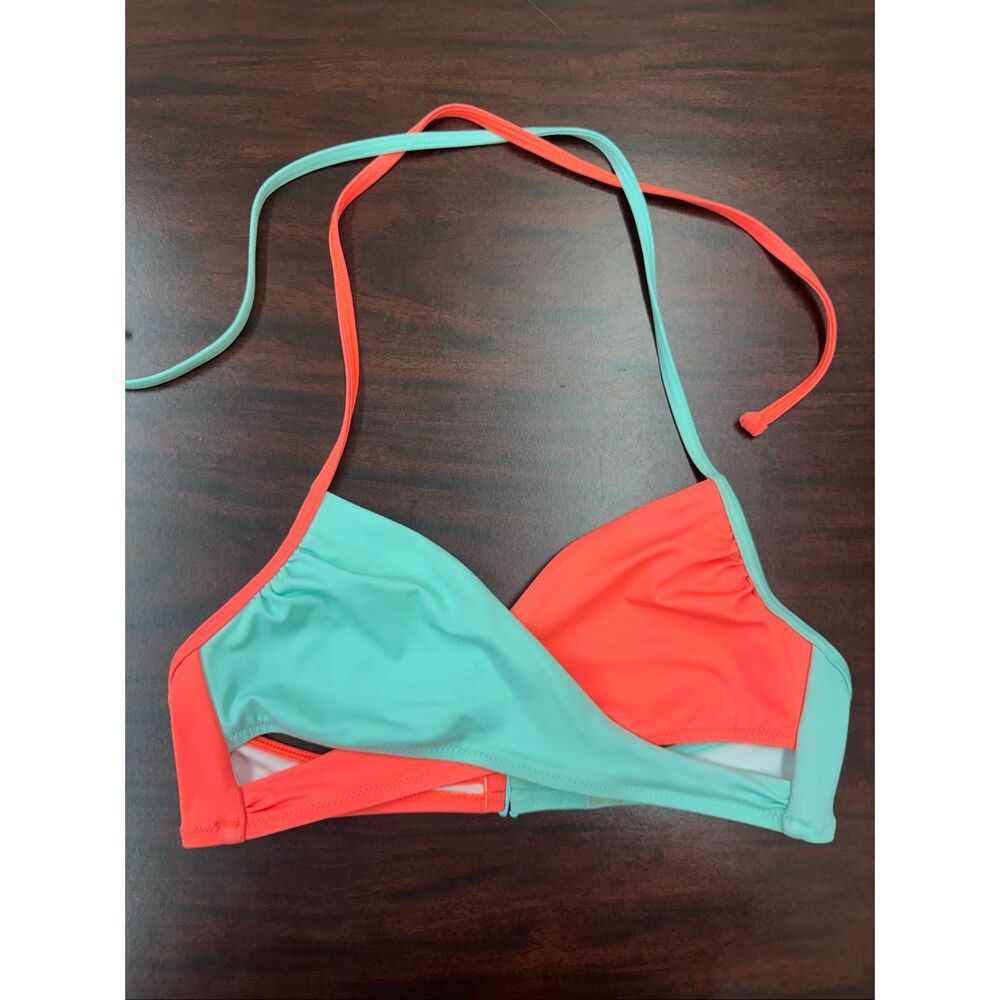 PINK Victoria’s Secret Two Toned Bikini Top Size Small